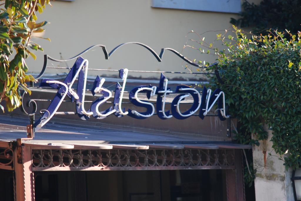 Hotel Ariston Pisa Exteriör bild